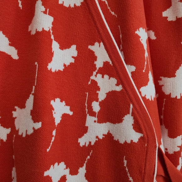 DVF Collared Sleeveless Ginkgo Cherry Tomato Sweaterknit Midi Wrap Dress NWT - Picture 6 of 9